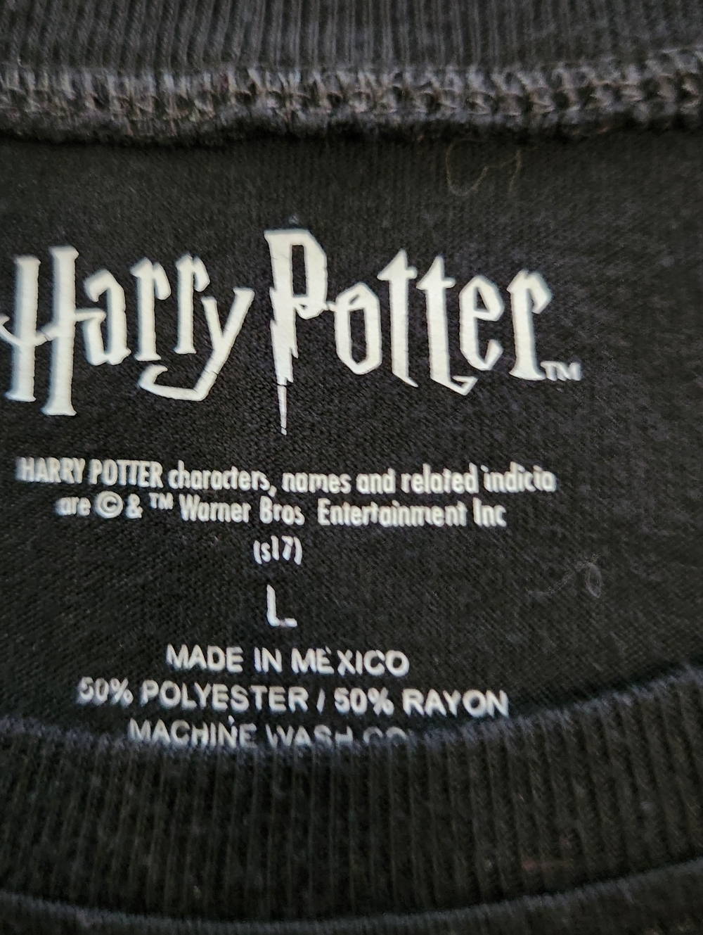 Harry Potter Black Graphic Tee Size Large - Picture 2 of 8